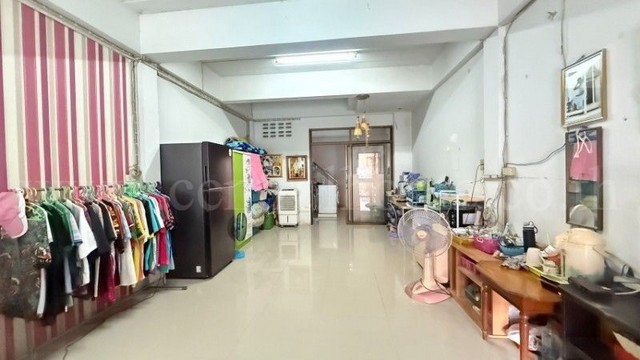ประกาศฟรี! ซื้อ-ขาย-เช่า คอนโด บ้าน ทาวน์โฮม ที่ดิน และพื้นที่เชิงพาณิชย์ทั่วประเทศไทย ทุกทำเล ทุกงบประมาณ ไม่มีค่าใช้จ่าย ลงง่าย ขายไว เข้าถึงผู้ซื้อโดยตรง 5 284752pic4.jpg