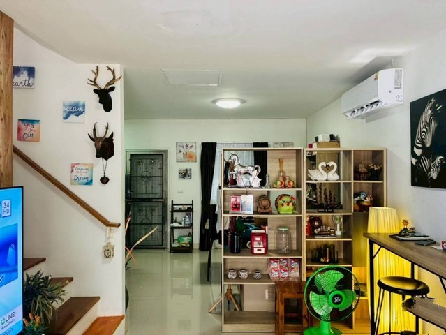 ประกาศฟรี! ซื้อ-ขาย-เช่า คอนโด บ้าน ทาวน์โฮม ที่ดิน และพื้นที่เชิงพาณิชย์ทั่วประเทศไทย ทุกทำเล ทุกงบประมาณ ไม่มีค่าใช้จ่าย ลงง่าย ขายไว เข้าถึงผู้ซื้อโดยตรง 4 296364pic3.jpg