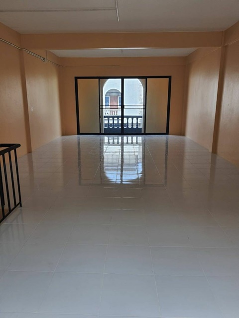 ประกาศฟรี! ซื้อ-ขาย-เช่า คอนโด บ้าน ทาวน์โฮม ที่ดิน และพื้นที่เชิงพาณิชย์ทั่วประเทศไทย ทุกทำเล ทุกงบประมาณ ไม่มีค่าใช้จ่าย ลงง่าย ขายไว เข้าถึงผู้ซื้อโดยตรง 4 20881pic3.jpg