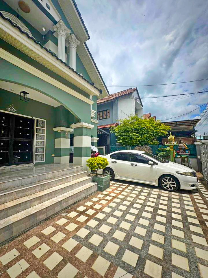 ประกาศฟรี! ซื้อ-ขาย-เช่า คอนโด บ้าน ทาวน์โฮม ที่ดิน และพื้นที่เชิงพาณิชย์ทั่วประเทศไทย ทุกทำเล ทุกงบประมาณ ไม่มีค่าใช้จ่าย ลงง่าย ขายไว เข้าถึงผู้ซื้อโดยตรง 4 20879pic3.jpg