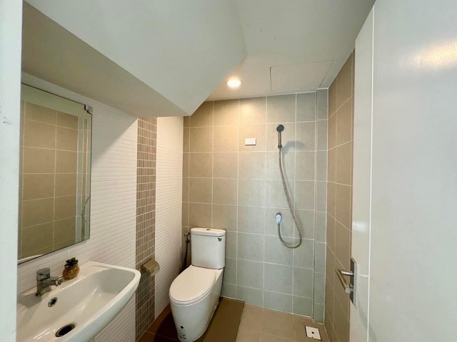 ประกาศฟรี! ซื้อ-ขาย-เช่า คอนโด บ้าน ทาวน์โฮม ที่ดิน และพื้นที่เชิงพาณิชย์ทั่วประเทศไทย ทุกทำเล ทุกงบประมาณ ไม่มีค่าใช้จ่าย ลงง่าย ขายไว เข้าถึงผู้ซื้อโดยตรง 4 17531pic3.jpg