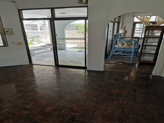 ประกาศฟรี! ซื้อ-ขาย-เช่า คอนโด บ้าน ทาวน์โฮม ที่ดิน และพื้นที่เชิงพาณิชย์ทั่วประเทศไทย ทุกทำเล ทุกงบประมาณ ไม่มีค่าใช้จ่าย ลงง่าย ขายไว เข้าถึงผู้ซื้อโดยตรง 4 275278pic3.jpg