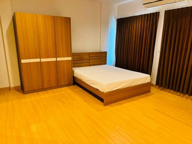 ประกาศฟรี! ซื้อ-ขาย-เช่า คอนโด บ้าน ทาวน์โฮม ที่ดิน และพื้นที่เชิงพาณิชย์ทั่วประเทศไทย ทุกทำเล ทุกงบประมาณ ไม่มีค่าใช้จ่าย ลงง่าย ขายไว เข้าถึงผู้ซื้อโดยตรง 3 534149pic2.jpg