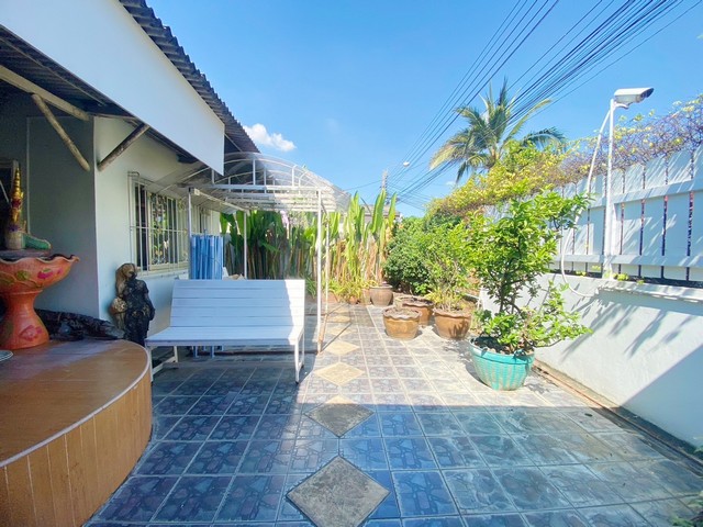 ประกาศฟรี! ซื้อ-ขาย-เช่า คอนโด บ้าน ทาวน์โฮม ที่ดิน และพื้นที่เชิงพาณิชย์ทั่วประเทศไทย ทุกทำเล ทุกงบประมาณ ไม่มีค่าใช้จ่าย ลงง่าย ขายไว เข้าถึงผู้ซื้อโดยตรง 3 21056pic2.jpg