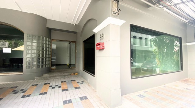 ประกาศฟรี! ซื้อ-ขาย-เช่า คอนโด บ้าน ทาวน์โฮม ที่ดิน และพื้นที่เชิงพาณิชย์ทั่วประเทศไทย ทุกทำเล ทุกงบประมาณ ไม่มีค่าใช้จ่าย ลงง่าย ขายไว เข้าถึงผู้ซื้อโดยตรง 4 11340pic3.jpg