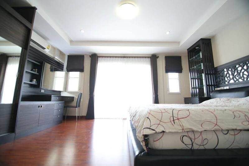 ประกาศฟรี! ซื้อ-ขาย-เช่า คอนโด บ้าน ทาวน์โฮม ที่ดิน และพื้นที่เชิงพาณิชย์ทั่วประเทศไทย ทุกทำเล ทุกงบประมาณ ไม่มีค่าใช้จ่าย ลงง่าย ขายไว เข้าถึงผู้ซื้อโดยตรง 4 534824pic3.jpg