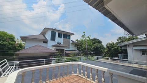ประกาศฟรี! ซื้อ-ขาย-เช่า คอนโด บ้าน ทาวน์โฮม ที่ดิน และพื้นที่เชิงพาณิชย์ทั่วประเทศไทย ทุกทำเล ทุกงบประมาณ ไม่มีค่าใช้จ่าย ลงง่าย ขายไว เข้าถึงผู้ซื้อโดยตรง 2 534655pic1.jpg