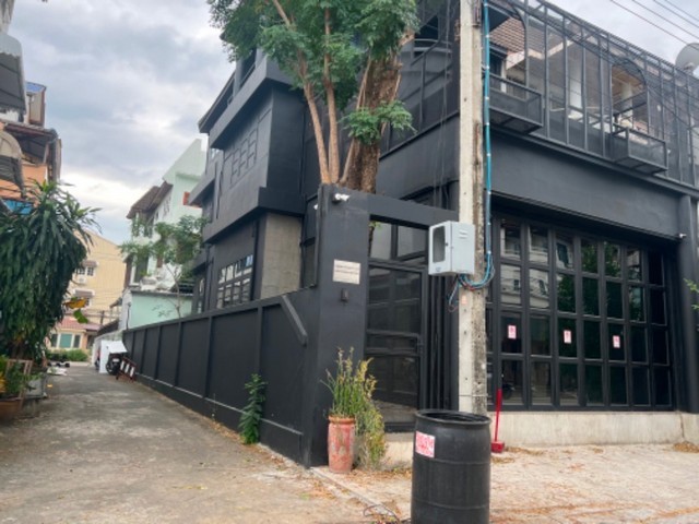 ประกาศฟรี! ซื้อ-ขาย-เช่า คอนโด บ้าน ทาวน์โฮม ที่ดิน และพื้นที่เชิงพาณิชย์ทั่วประเทศไทย ทุกทำเล ทุกงบประมาณ ไม่มีค่าใช้จ่าย ลงง่าย ขายไว เข้าถึงผู้ซื้อโดยตรง 2 275358pic1.jpg