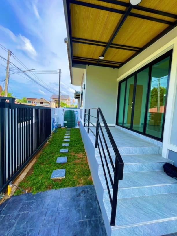 ประกาศฟรี! ซื้อ-ขาย-เช่า คอนโด บ้าน ทาวน์โฮม ที่ดิน และพื้นที่เชิงพาณิชย์ทั่วประเทศไทย ทุกทำเล ทุกงบประมาณ ไม่มีค่าใช้จ่าย ลงง่าย ขายไว เข้าถึงผู้ซื้อโดยตรง 2 168222pic1.jpg