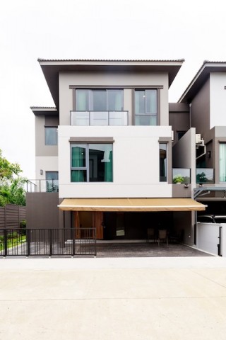 ประกาศฟรี! ซื้อ-ขาย-เช่า คอนโด บ้าน ทาวน์โฮม ที่ดิน และพื้นที่เชิงพาณิชย์ทั่วประเทศไทย ทุกทำเล ทุกงบประมาณ ไม่มีค่าใช้จ่าย ลงง่าย ขายไว เข้าถึงผู้ซื้อโดยตรง 2 534181pic1.jpg