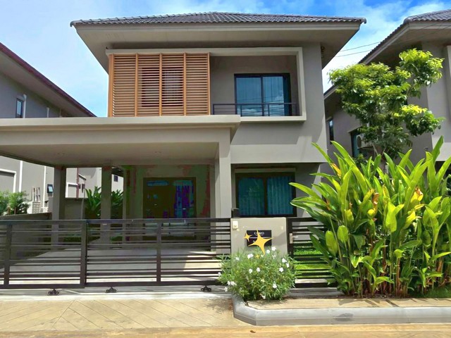 ประกาศฟรี! ซื้อ-ขาย-เช่า คอนโด บ้าน ทาวน์โฮม ที่ดิน และพื้นที่เชิงพาณิชย์ทั่วประเทศไทย ทุกทำเล ทุกงบประมาณ ไม่มีค่าใช้จ่าย ลงง่าย ขายไว เข้าถึงผู้ซื้อโดยตรง 2 328193pic1.jpg