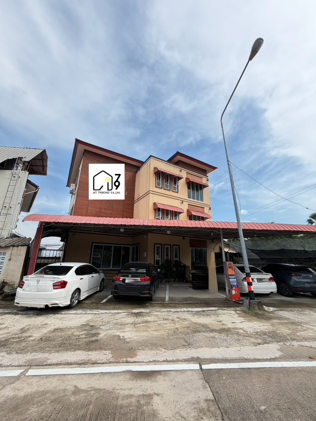 ประกาศฟรี! ซื้อ-ขาย-เช่า คอนโด บ้าน ทาวน์โฮม ที่ดิน และพื้นที่เชิงพาณิชย์ทั่วประเทศไทย ทุกทำเล ทุกงบประมาณ ไม่มีค่าใช้จ่าย ลงง่าย ขายไว เข้าถึงผู้ซื้อโดยตรง 2 297272pic1.jpg
