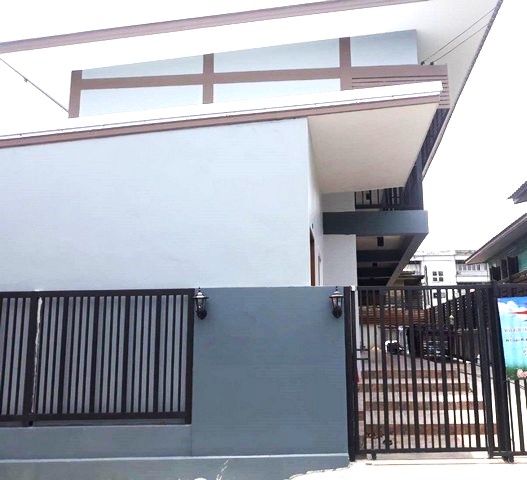 ประกาศฟรี! ซื้อ-ขาย-เช่า คอนโด บ้าน ทาวน์โฮม ที่ดิน และพื้นที่เชิงพาณิชย์ทั่วประเทศไทย ทุกทำเล ทุกงบประมาณ ไม่มีค่าใช้จ่าย ลงง่าย ขายไว เข้าถึงผู้ซื้อโดยตรง 2 441408pic1.jpg