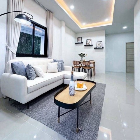 ประกาศฟรี! ซื้อ-ขาย-เช่า คอนโด บ้าน ทาวน์โฮม ที่ดิน และพื้นที่เชิงพาณิชย์ทั่วประเทศไทย ทุกทำเล ทุกงบประมาณ ไม่มีค่าใช้จ่าย ลงง่าย ขายไว เข้าถึงผู้ซื้อโดยตรง 3 296186pic2.jpg