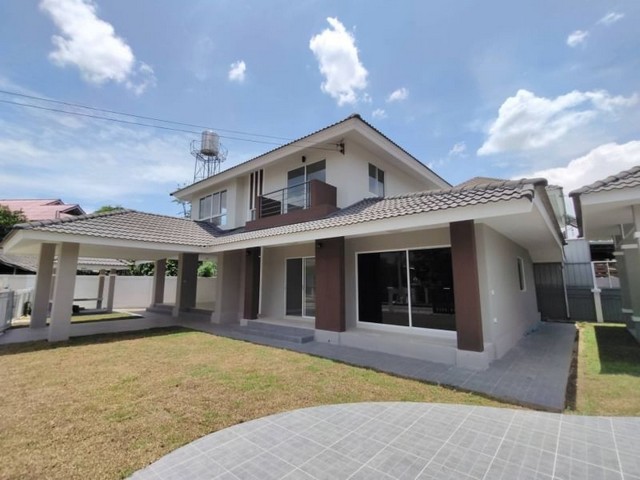 ประกาศฟรี! ซื้อ-ขาย-เช่า คอนโด บ้าน ทาวน์โฮม ที่ดิน และพื้นที่เชิงพาณิชย์ทั่วประเทศไทย ทุกทำเล ทุกงบประมาณ ไม่มีค่าใช้จ่าย ลงง่าย ขายไว เข้าถึงผู้ซื้อโดยตรง 3 169188pic2.jpg