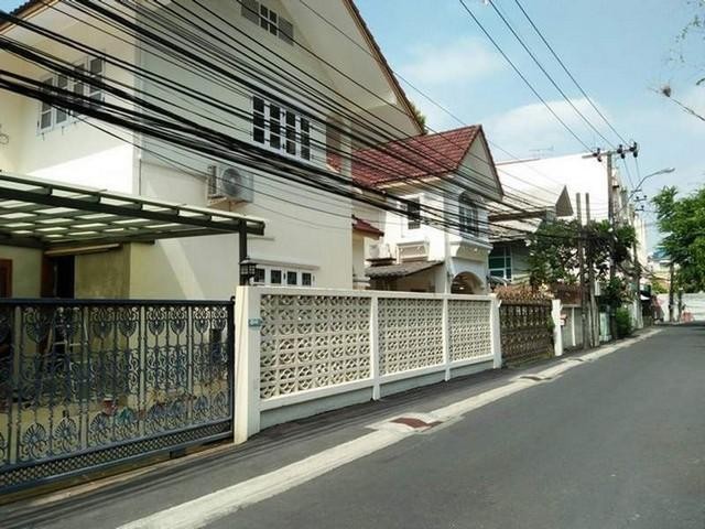 ประกาศฟรี! ซื้อ-ขาย-เช่า คอนโด บ้าน ทาวน์โฮม ที่ดิน และพื้นที่เชิงพาณิชย์ทั่วประเทศไทย ทุกทำเล ทุกงบประมาณ ไม่มีค่าใช้จ่าย ลงง่าย ขายไว เข้าถึงผู้ซื้อโดยตรง 5 275385pic4.jpg