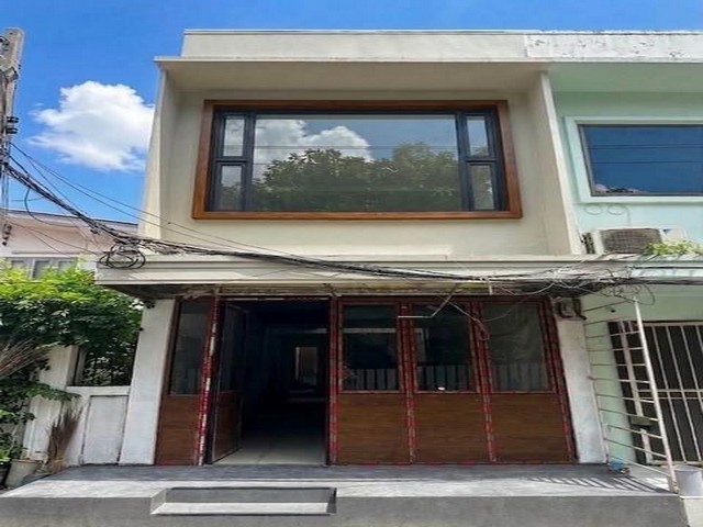 ประกาศฟรี! ซื้อ-ขาย-เช่า คอนโด บ้าน ทาวน์โฮม ที่ดิน และพื้นที่เชิงพาณิชย์ทั่วประเทศไทย ทุกทำเล ทุกงบประมาณ ไม่มีค่าใช้จ่าย ลงง่าย ขายไว เข้าถึงผู้ซื้อโดยตรง 2 535215pic1.jpg