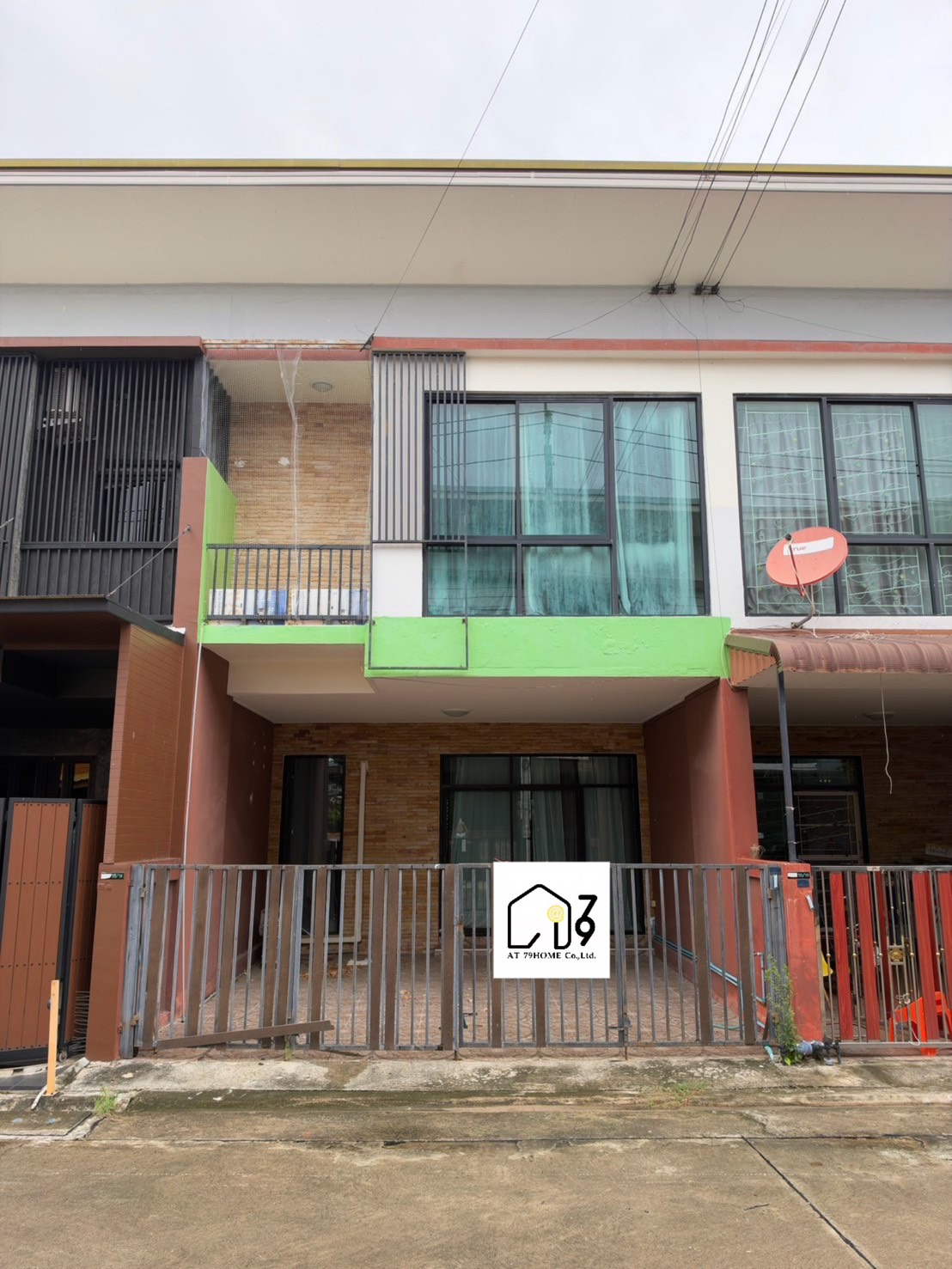 ประกาศฟรี! ซื้อ-ขาย-เช่า คอนโด บ้าน ทาวน์โฮม ที่ดิน และพื้นที่เชิงพาณิชย์ทั่วประเทศไทย ทุกทำเล ทุกงบประมาณ ไม่มีค่าใช้จ่าย ลงง่าย ขายไว เข้าถึงผู้ซื้อโดยตรง 2 297611pic1.jpg