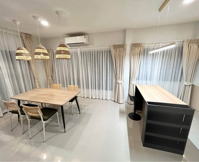 ประกาศฟรี! ซื้อ-ขาย-เช่า คอนโด บ้าน ทาวน์โฮม ที่ดิน และพื้นที่เชิงพาณิชย์ทั่วประเทศไทย ทุกทำเล ทุกงบประมาณ ไม่มีค่าใช้จ่าย ลงง่าย ขายไว เข้าถึงผู้ซื้อโดยตรง 4 297689pic3.jpg