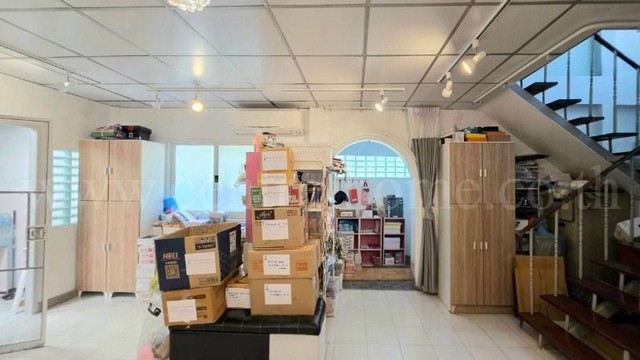ประกาศฟรี! ซื้อ-ขาย-เช่า คอนโด บ้าน ทาวน์โฮม ที่ดิน และพื้นที่เชิงพาณิชย์ทั่วประเทศไทย ทุกทำเล ทุกงบประมาณ ไม่มีค่าใช้จ่าย ลงง่าย ขายไว เข้าถึงผู้ซื้อโดยตรง 5 298051pic4.jpg