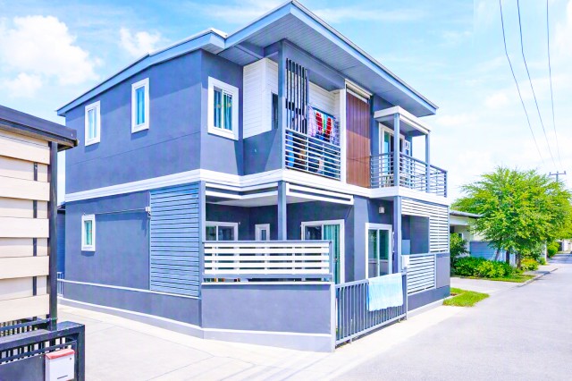 ประกาศฟรี! ซื้อ-ขาย-เช่า คอนโด บ้าน ทาวน์โฮม ที่ดิน และพื้นที่เชิงพาณิชย์ทั่วประเทศไทย ทุกทำเล ทุกงบประมาณ ไม่มีค่าใช้จ่าย ลงง่าย ขายไว เข้าถึงผู้ซื้อโดยตรง 2 329086pic1.jpg