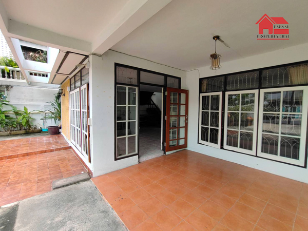 ประกาศฟรี! ซื้อ-ขาย-เช่า คอนโด บ้าน ทาวน์โฮม ที่ดิน และพื้นที่เชิงพาณิชย์ทั่วประเทศไทย ทุกทำเล ทุกงบประมาณ ไม่มีค่าใช้จ่าย ลงง่าย ขายไว เข้าถึงผู้ซื้อโดยตรง 5 169210pic4.jpg