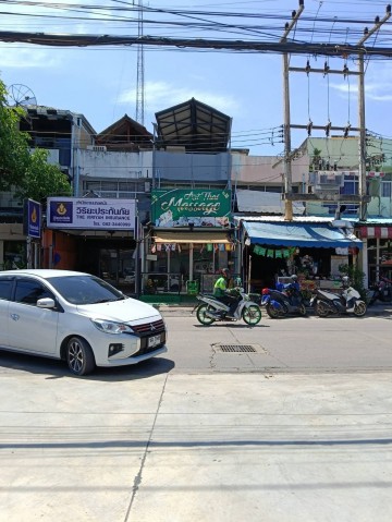 ประกาศฟรี! ซื้อ-ขาย-เช่า คอนโด บ้าน ทาวน์โฮม ที่ดิน และพื้นที่เชิงพาณิชย์ทั่วประเทศไทย ทุกทำเล ทุกงบประมาณ ไม่มีค่าใช้จ่าย ลงง่าย ขายไว เข้าถึงผู้ซื้อโดยตรง 5 297779pic4.jpg