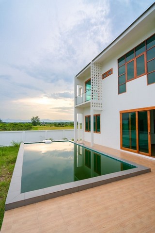 ประกาศฟรี! ซื้อ-ขาย-เช่า คอนโด บ้าน ทาวน์โฮม ที่ดิน และพื้นที่เชิงพาณิชย์ทั่วประเทศไทย ทุกทำเล ทุกงบประมาณ ไม่มีค่าใช้จ่าย ลงง่าย ขายไว เข้าถึงผู้ซื้อโดยตรง 2 169336pic1.jpg