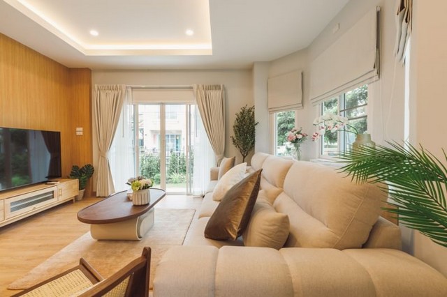 ประกาศฟรี! ซื้อ-ขาย-เช่า คอนโด บ้าน ทาวน์โฮม ที่ดิน และพื้นที่เชิงพาณิชย์ทั่วประเทศไทย ทุกทำเล ทุกงบประมาณ ไม่มีค่าใช้จ่าย ลงง่าย ขายไว เข้าถึงผู้ซื้อโดยตรง 4 169332pic3.jpg