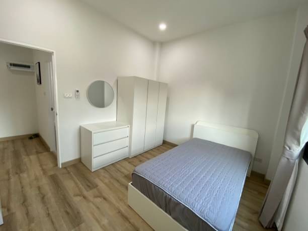 ประกาศฟรี! ซื้อ-ขาย-เช่า คอนโด บ้าน ทาวน์โฮม ที่ดิน และพื้นที่เชิงพาณิชย์ทั่วประเทศไทย ทุกทำเล ทุกงบประมาณ ไม่มีค่าใช้จ่าย ลงง่าย ขายไว เข้าถึงผู้ซื้อโดยตรง 5 169348pic4.jpg