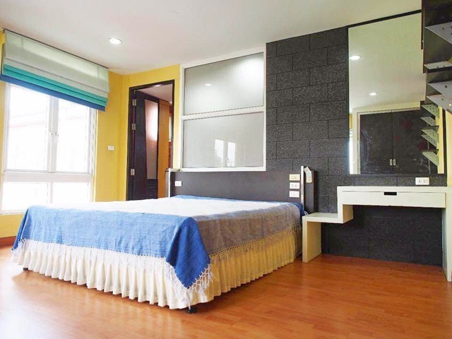 ประกาศฟรี! ซื้อ-ขาย-เช่า คอนโด บ้าน ทาวน์โฮม ที่ดิน และพื้นที่เชิงพาณิชย์ทั่วประเทศไทย ทุกทำเล ทุกงบประมาณ ไม่มีค่าใช้จ่าย ลงง่าย ขายไว เข้าถึงผู้ซื้อโดยตรง 5 21101pic4.jpg