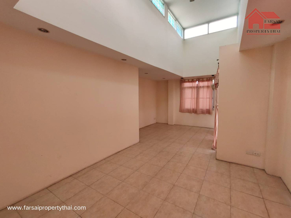 ประกาศฟรี! ซื้อ-ขาย-เช่า คอนโด บ้าน ทาวน์โฮม ที่ดิน และพื้นที่เชิงพาณิชย์ทั่วประเทศไทย ทุกทำเล ทุกงบประมาณ ไม่มีค่าใช้จ่าย ลงง่าย ขายไว เข้าถึงผู้ซื้อโดยตรง 4 169224pic3.jpg