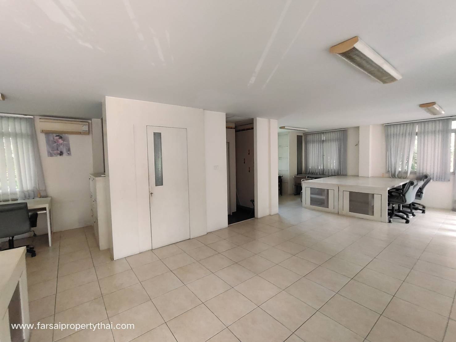 ประกาศฟรี! ซื้อ-ขาย-เช่า คอนโด บ้าน ทาวน์โฮม ที่ดิน และพื้นที่เชิงพาณิชย์ทั่วประเทศไทย ทุกทำเล ทุกงบประมาณ ไม่มีค่าใช้จ่าย ลงง่าย ขายไว เข้าถึงผู้ซื้อโดยตรง 2 168105pic1.jpg