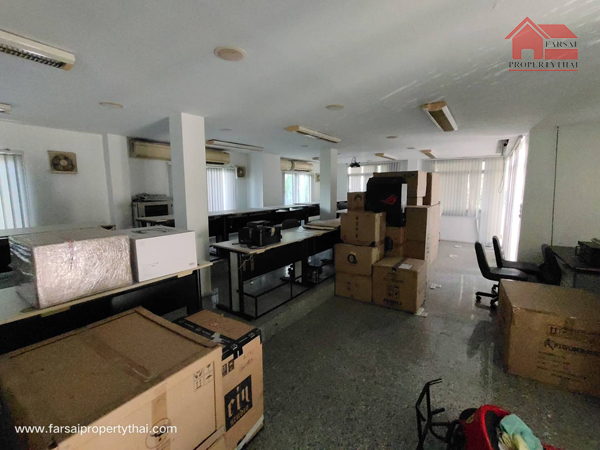 ประกาศฟรี! ซื้อ-ขาย-เช่า คอนโด บ้าน ทาวน์โฮม ที่ดิน และพื้นที่เชิงพาณิชย์ทั่วประเทศไทย ทุกทำเล ทุกงบประมาณ ไม่มีค่าใช้จ่าย ลงง่าย ขายไว เข้าถึงผู้ซื้อโดยตรง 5 168105pic4.jpg