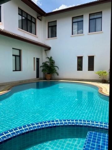 ประกาศฟรี! ซื้อ-ขาย-เช่า คอนโด บ้าน ทาวน์โฮม ที่ดิน และพื้นที่เชิงพาณิชย์ทั่วประเทศไทย ทุกทำเล ทุกงบประมาณ ไม่มีค่าใช้จ่าย ลงง่าย ขายไว เข้าถึงผู้ซื้อโดยตรง 4 275666pic3.jpg