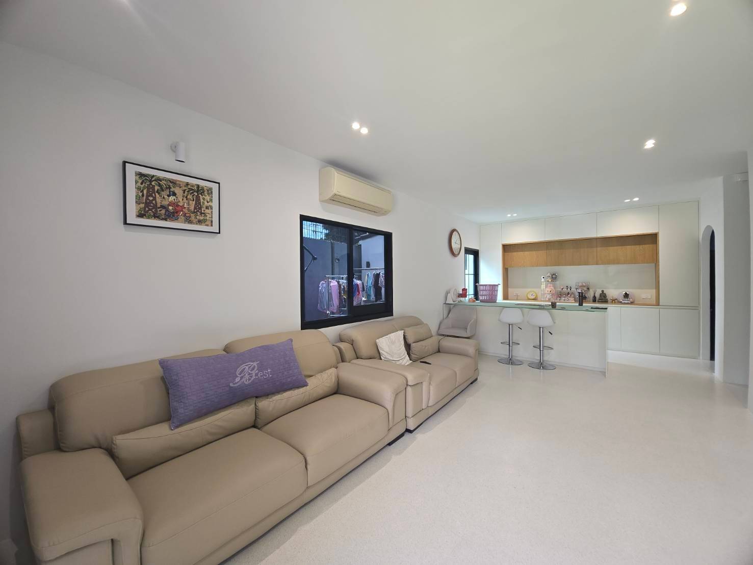 ประกาศฟรี! ซื้อ-ขาย-เช่า คอนโด บ้าน ทาวน์โฮม ที่ดิน และพื้นที่เชิงพาณิชย์ทั่วประเทศไทย ทุกทำเล ทุกงบประมาณ ไม่มีค่าใช้จ่าย ลงง่าย ขายไว เข้าถึงผู้ซื้อโดยตรง 3 17489pic2.jpg