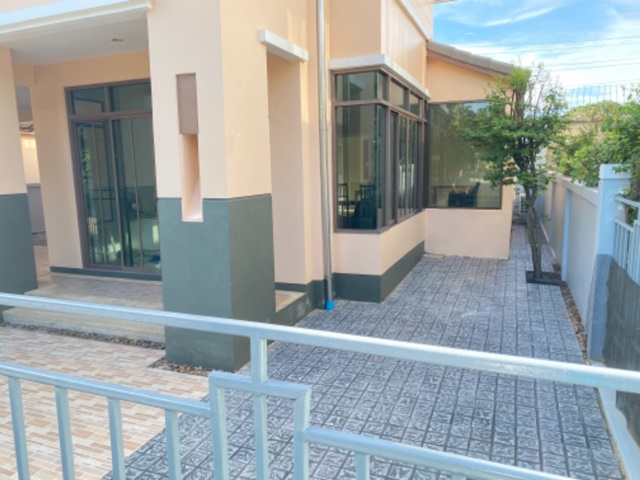 ประกาศฟรี! ซื้อ-ขาย-เช่า คอนโด บ้าน ทาวน์โฮม ที่ดิน และพื้นที่เชิงพาณิชย์ทั่วประเทศไทย ทุกทำเล ทุกงบประมาณ ไม่มีค่าใช้จ่าย ลงง่าย ขายไว เข้าถึงผู้ซื้อโดยตรง 4 21224pic3.jpg