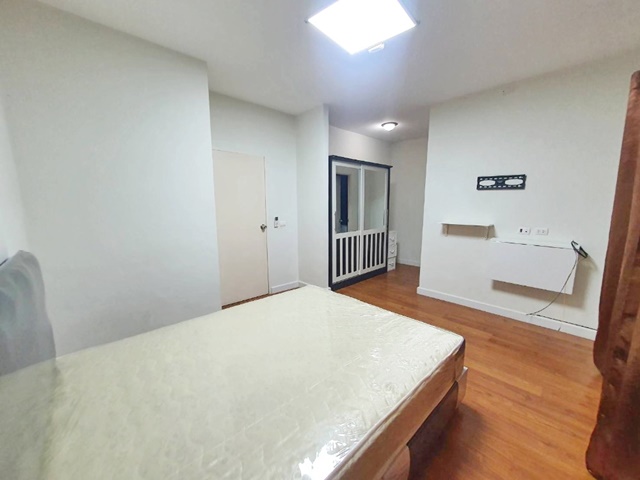 ประกาศฟรี! ซื้อ-ขาย-เช่า คอนโด บ้าน ทาวน์โฮม ที่ดิน และพื้นที่เชิงพาณิชย์ทั่วประเทศไทย ทุกทำเล ทุกงบประมาณ ไม่มีค่าใช้จ่าย ลงง่าย ขายไว เข้าถึงผู้ซื้อโดยตรง 5 21222pic4.jpg