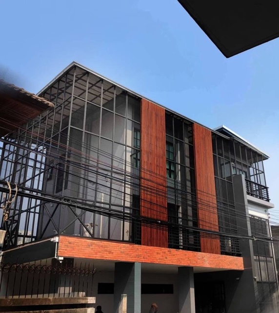 ประกาศฟรี! ซื้อ-ขาย-เช่า คอนโด บ้าน ทาวน์โฮม ที่ดิน และพื้นที่เชิงพาณิชย์ทั่วประเทศไทย ทุกทำเล ทุกงบประมาณ ไม่มีค่าใช้จ่าย ลงง่าย ขายไว เข้าถึงผู้ซื้อโดยตรง 2 169206pic1.jpg