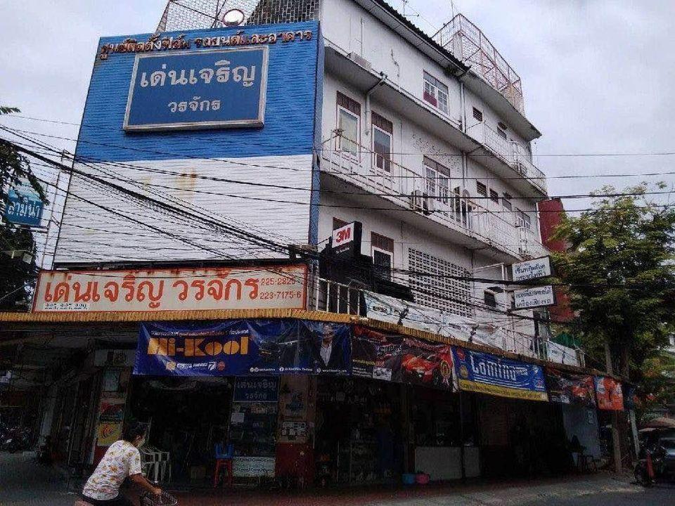 ประกาศฟรี! ซื้อ-ขาย-เช่า คอนโด บ้าน ทาวน์โฮม ที่ดิน และพื้นที่เชิงพาณิชย์ทั่วประเทศไทย ทุกทำเล ทุกงบประมาณ ไม่มีค่าใช้จ่าย ลงง่าย ขายไว เข้าถึงผู้ซื้อโดยตรง 4 474606pic3.jpg