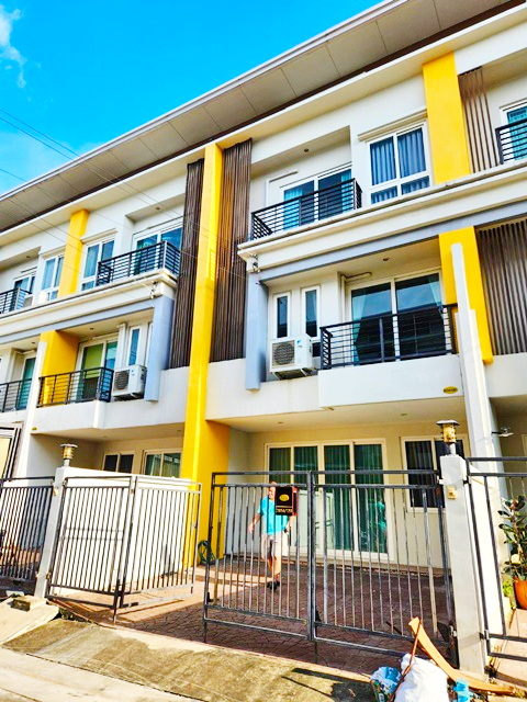 ประกาศฟรี! ซื้อ-ขาย-เช่า คอนโด บ้าน ทาวน์โฮม ที่ดิน และพื้นที่เชิงพาณิชย์ทั่วประเทศไทย ทุกทำเล ทุกงบประมาณ ไม่มีค่าใช้จ่าย ลงง่าย ขายไว เข้าถึงผู้ซื้อโดยตรง 2 169449pic1.jpg