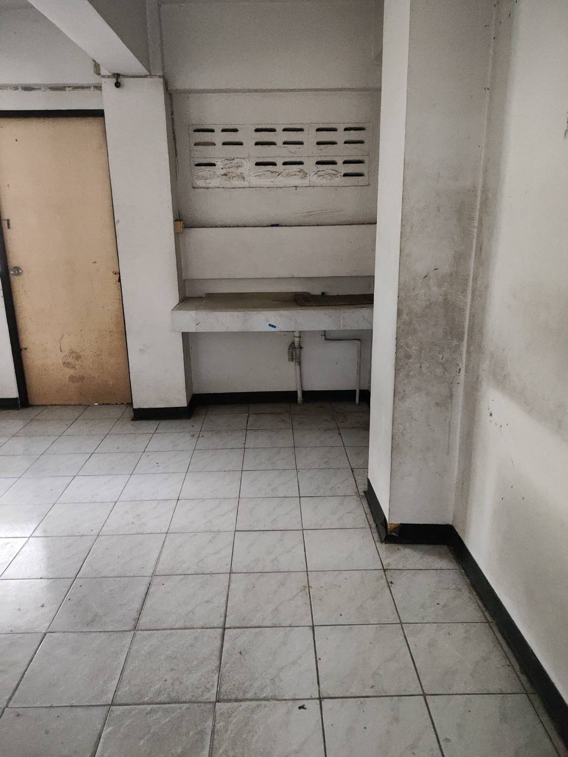 ประกาศฟรี! ซื้อ-ขาย-เช่า คอนโด บ้าน ทาวน์โฮม ที่ดิน และพื้นที่เชิงพาณิชย์ทั่วประเทศไทย ทุกทำเล ทุกงบประมาณ ไม่มีค่าใช้จ่าย ลงง่าย ขายไว เข้าถึงผู้ซื้อโดยตรง 3 167906pic2.jpg