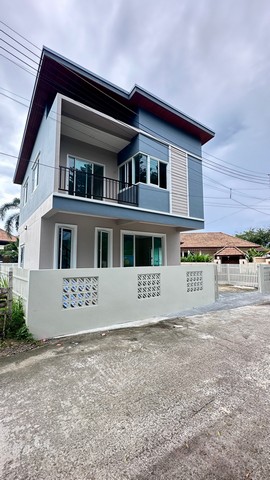 ประกาศฟรี! ซื้อ-ขาย-เช่า คอนโด บ้าน ทาวน์โฮม ที่ดิน และพื้นที่เชิงพาณิชย์ทั่วประเทศไทย ทุกทำเล ทุกงบประมาณ ไม่มีค่าใช้จ่าย ลงง่าย ขายไว เข้าถึงผู้ซื้อโดยตรง 3 21055pic2.jpg