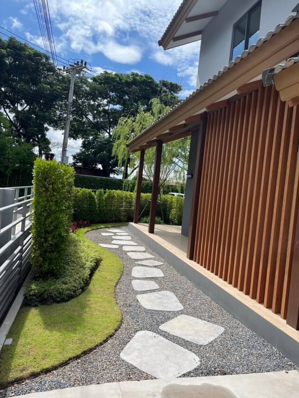 ประกาศฟรี! ซื้อ-ขาย-เช่า คอนโด บ้าน ทาวน์โฮม ที่ดิน และพื้นที่เชิงพาณิชย์ทั่วประเทศไทย ทุกทำเล ทุกงบประมาณ ไม่มีค่าใช้จ่าย ลงง่าย ขายไว เข้าถึงผู้ซื้อโดยตรง 3 170136pic2.jpg