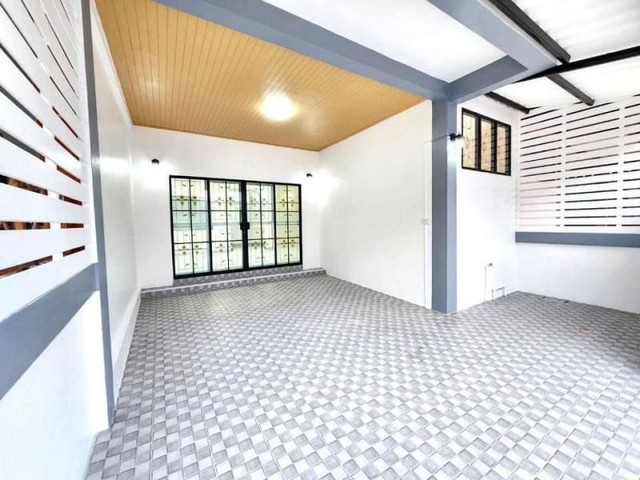 ประกาศฟรี! ซื้อ-ขาย-เช่า คอนโด บ้าน ทาวน์โฮม ที่ดิน และพื้นที่เชิงพาณิชย์ทั่วประเทศไทย ทุกทำเล ทุกงบประมาณ ไม่มีค่าใช้จ่าย ลงง่าย ขายไว เข้าถึงผู้ซื้อโดยตรง 3 20974pic2.jpg