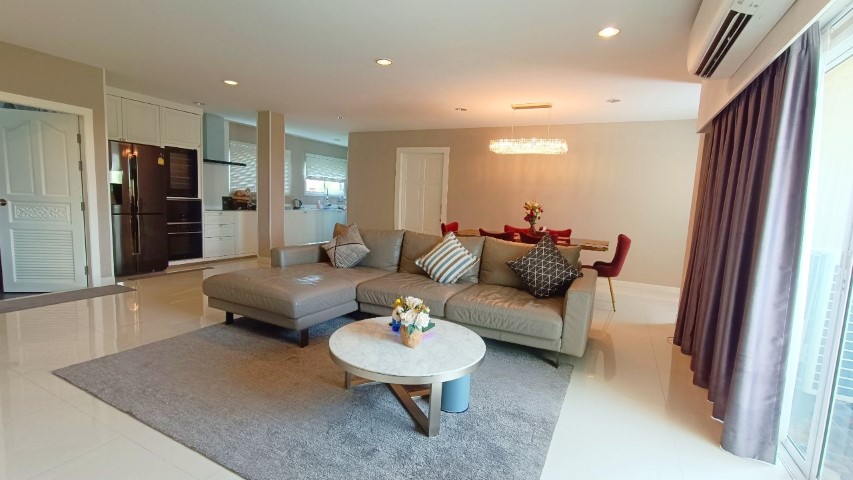 ประกาศฟรี! ซื้อ-ขาย-เช่า คอนโด บ้าน ทาวน์โฮม ที่ดิน และพื้นที่เชิงพาณิชย์ทั่วประเทศไทย ทุกทำเล ทุกงบประมาณ ไม่มีค่าใช้จ่าย ลงง่าย ขายไว เข้าถึงผู้ซื้อโดยตรง 2 275882pic1.jpg