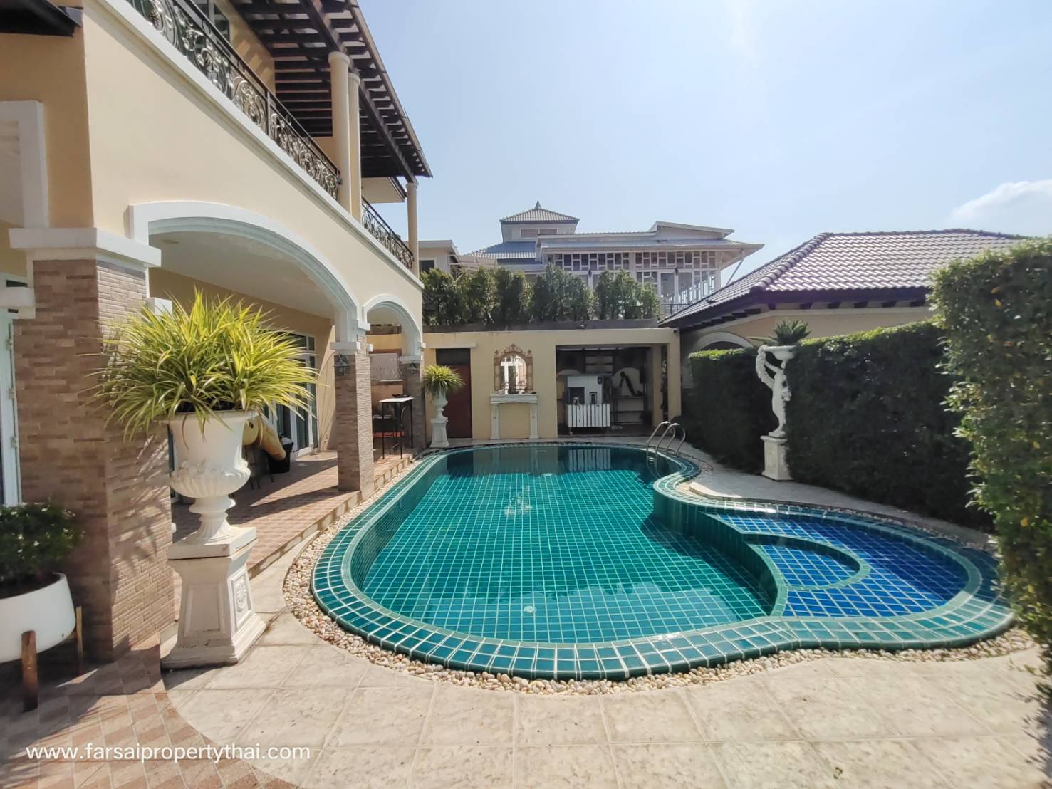 ประกาศฟรี! ซื้อ-ขาย-เช่า คอนโด บ้าน ทาวน์โฮม ที่ดิน และพื้นที่เชิงพาณิชย์ทั่วประเทศไทย ทุกทำเล ทุกงบประมาณ ไม่มีค่าใช้จ่าย ลงง่าย ขายไว เข้าถึงผู้ซื้อโดยตรง 3 168093pic2.jpg