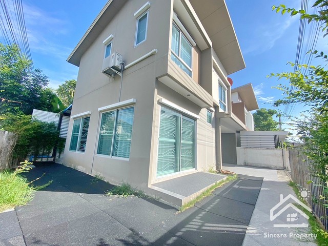 ประกาศฟรี! ซื้อ-ขาย-เช่า คอนโด บ้าน ทาวน์โฮม ที่ดิน และพื้นที่เชิงพาณิชย์ทั่วประเทศไทย ทุกทำเล ทุกงบประมาณ ไม่มีค่าใช้จ่าย ลงง่าย ขายไว เข้าถึงผู้ซื้อโดยตรง 3 474812pic2.jpg