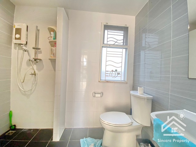 ประกาศฟรี! ซื้อ-ขาย-เช่า คอนโด บ้าน ทาวน์โฮม ที่ดิน และพื้นที่เชิงพาณิชย์ทั่วประเทศไทย ทุกทำเล ทุกงบประมาณ ไม่มีค่าใช้จ่าย ลงง่าย ขายไว เข้าถึงผู้ซื้อโดยตรง 5 474812pic4.jpg