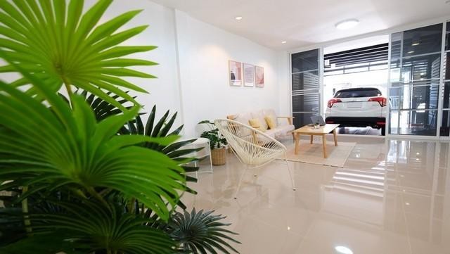 ประกาศฟรี! ซื้อ-ขาย-เช่า คอนโด บ้าน ทาวน์โฮม ที่ดิน และพื้นที่เชิงพาณิชย์ทั่วประเทศไทย ทุกทำเล ทุกงบประมาณ ไม่มีค่าใช้จ่าย ลงง่าย ขายไว เข้าถึงผู้ซื้อโดยตรง 3 275525pic2.jpg